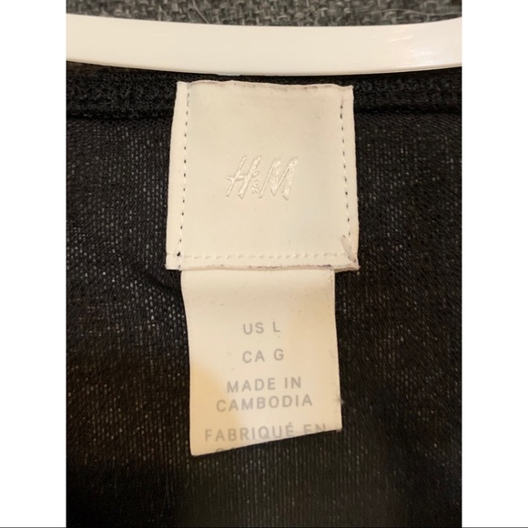 H&M sheer shoulders and sleeves bodysuit - Picture 2 of 2